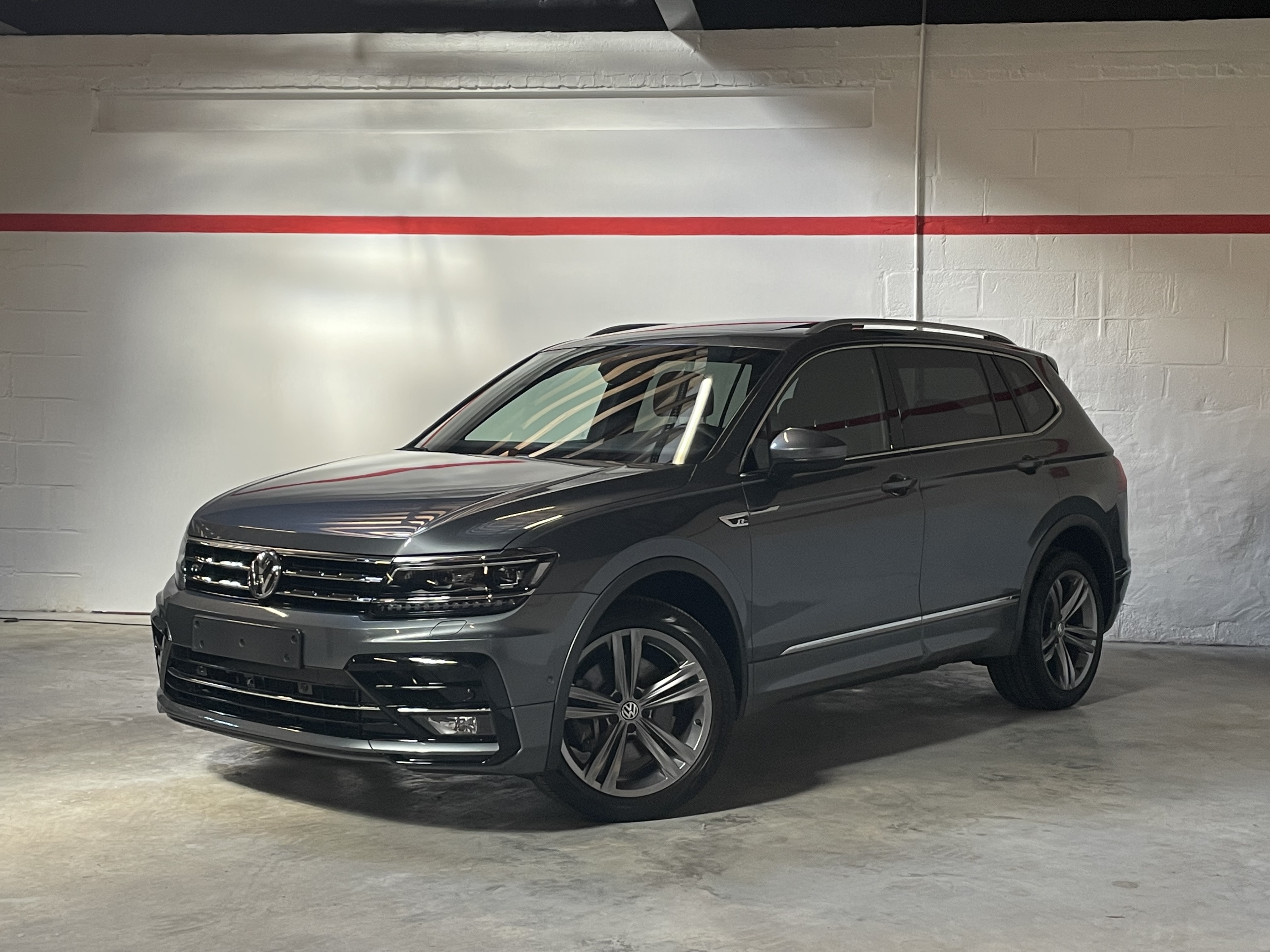 VW Tiguan Allspace R-Line