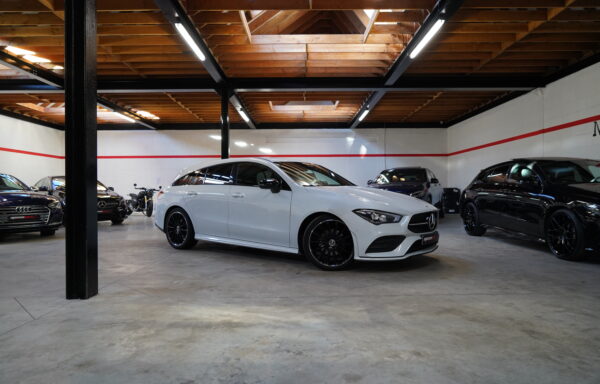 Prachtige Mercedes CLA 180 SB AMG-LINE
