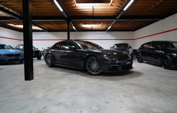 PORSCHE PANAMERA 4 3.0 V6